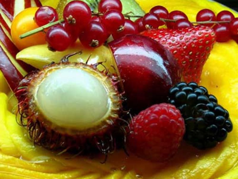 FRUITS